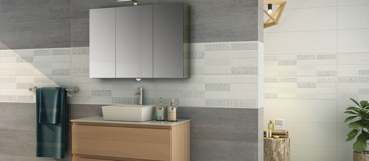 ensemble Blanco, Gris y Mezcla ceramica Moderno estilo Sala  de baño