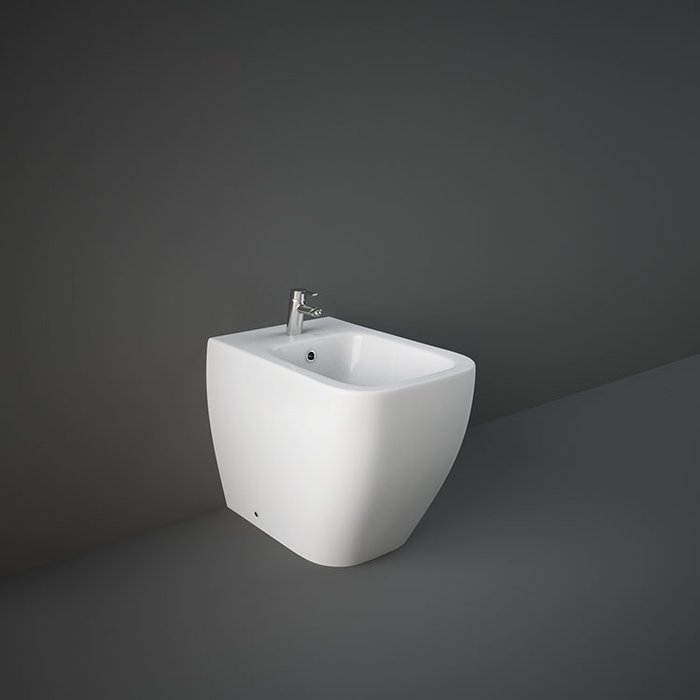 Metropolitan Deluxe
